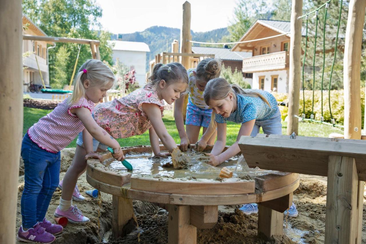 Das Dorf In Der Stadt Schladming Eksteriør billede